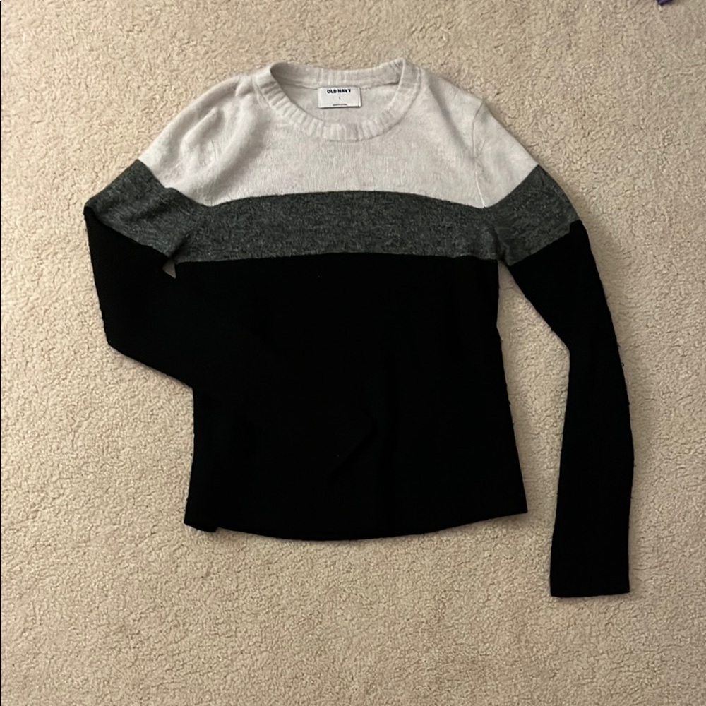 Old Navy Black Gray and White Crew Neck Sweater with Modern Color-Block Design